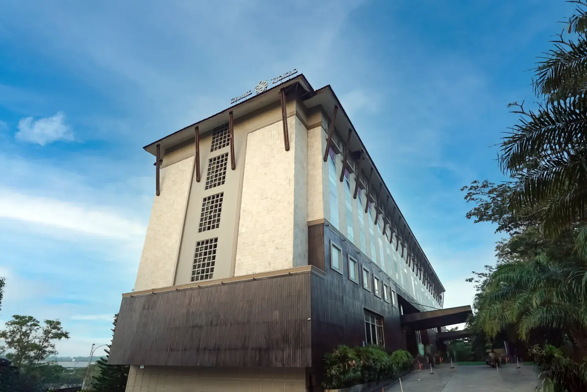 Balikpapan - Grand Tjokro Balikpapan Wedding Venue - Luxury wedding packages and catering services